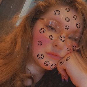 Meet your Posher, Lexie